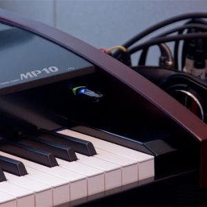 MP 10 Professional Stage piano
